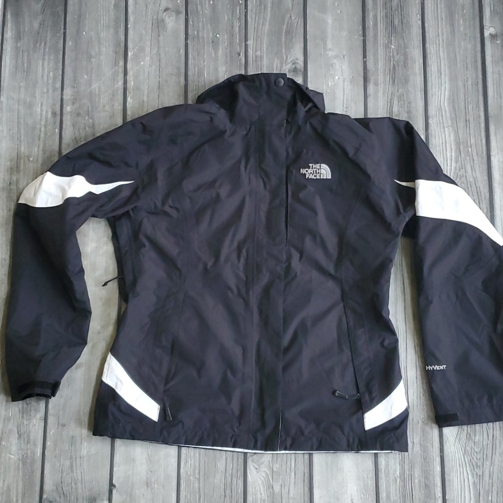Women's The North Face Hyvent Jacket Size Small